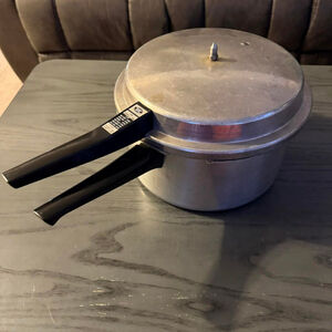 Mirro-Matic Silver Pressure Cooker